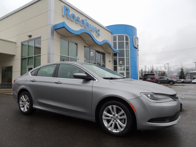 Pre Owned 2016 Chrysler 200 Lx 4d Sedan In Roseburg 72704