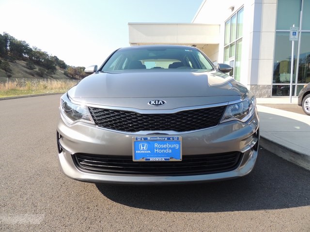 Pre-Owned 2018 Kia Optima fe 4D Sedan in Roseburg #82316 | Roseburg Honda