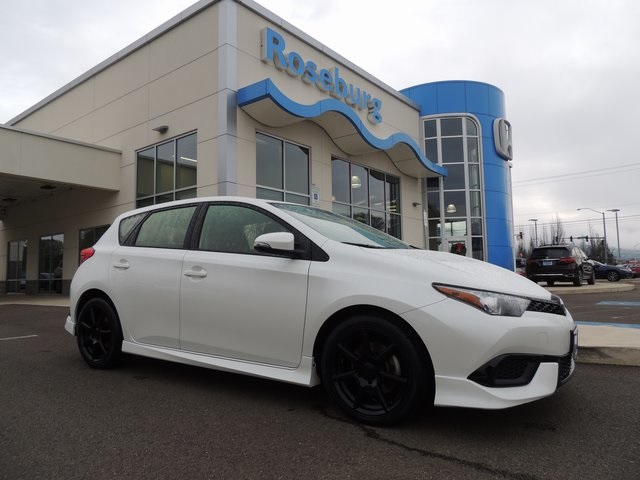 Pre-Owned 2017 Toyota Corolla iM Base 5D Hatchback in Roseburg #72341 ...